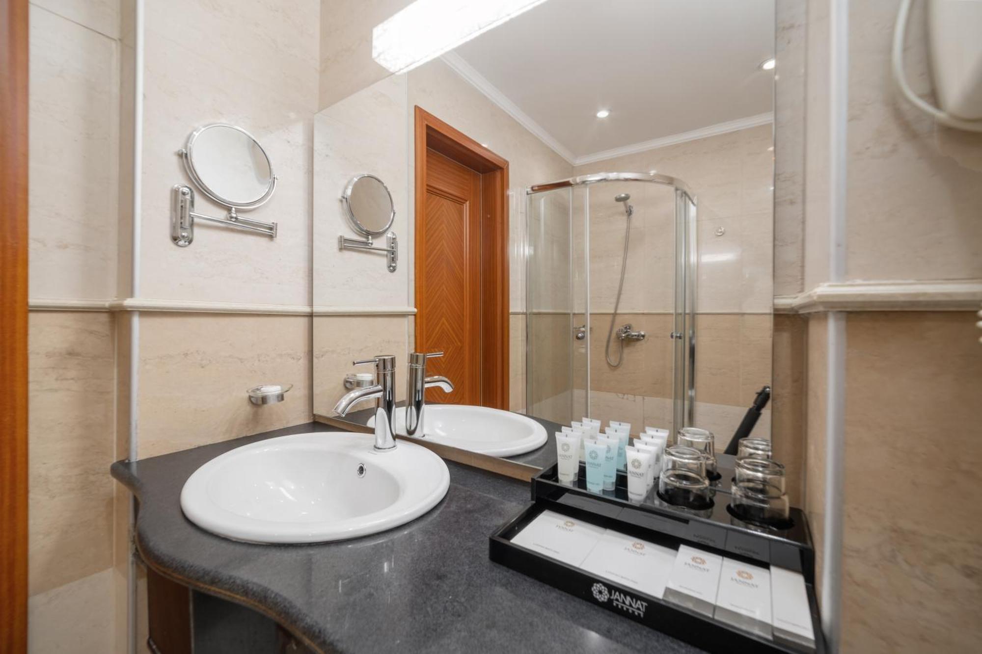 Jannat Resort Kara-Bulak Oda fotoğraf