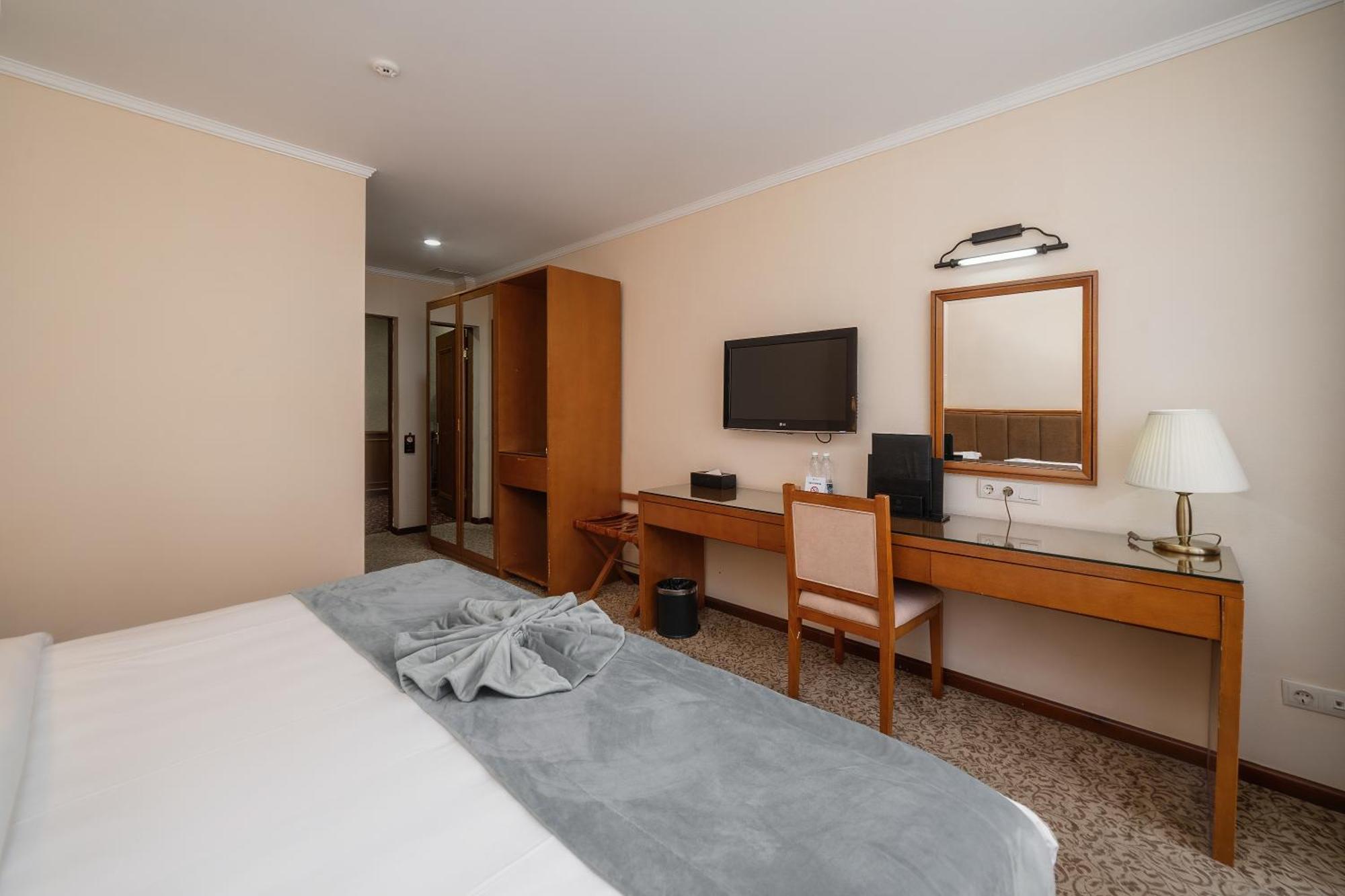 Jannat Resort Kara-Bulak Oda fotoğraf